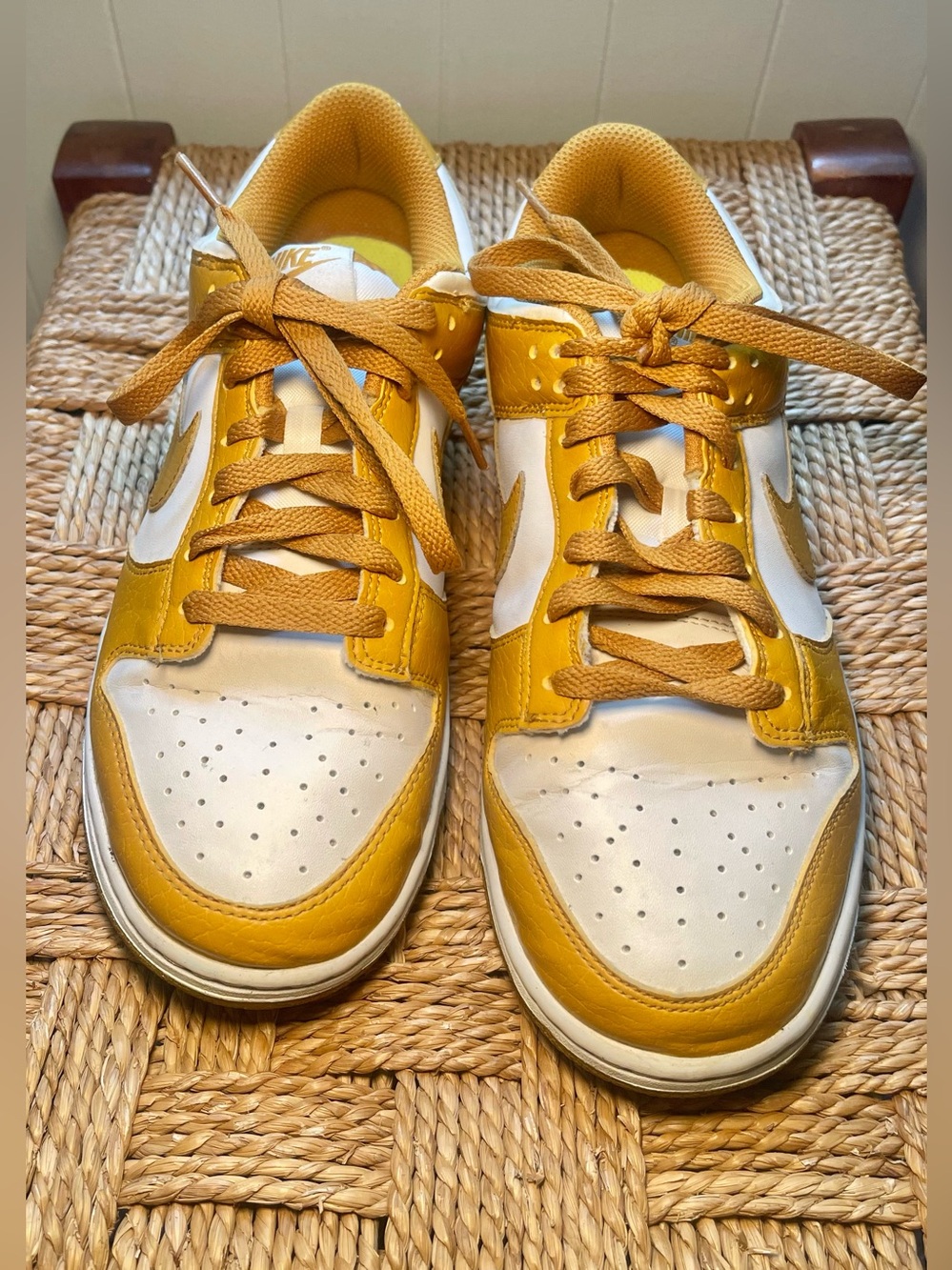 Yellow Nike Dunks Low Size 9 - Picture 3 of 7
